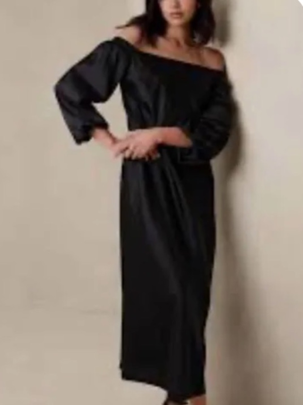 Banana Republic Black Off-Shoulder Blousant Maxi Dress